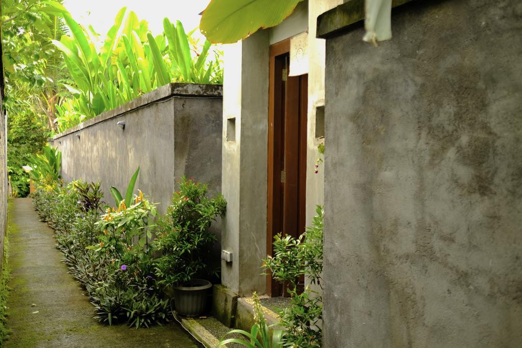 Villa Prama House à Ubud Extérieur photo